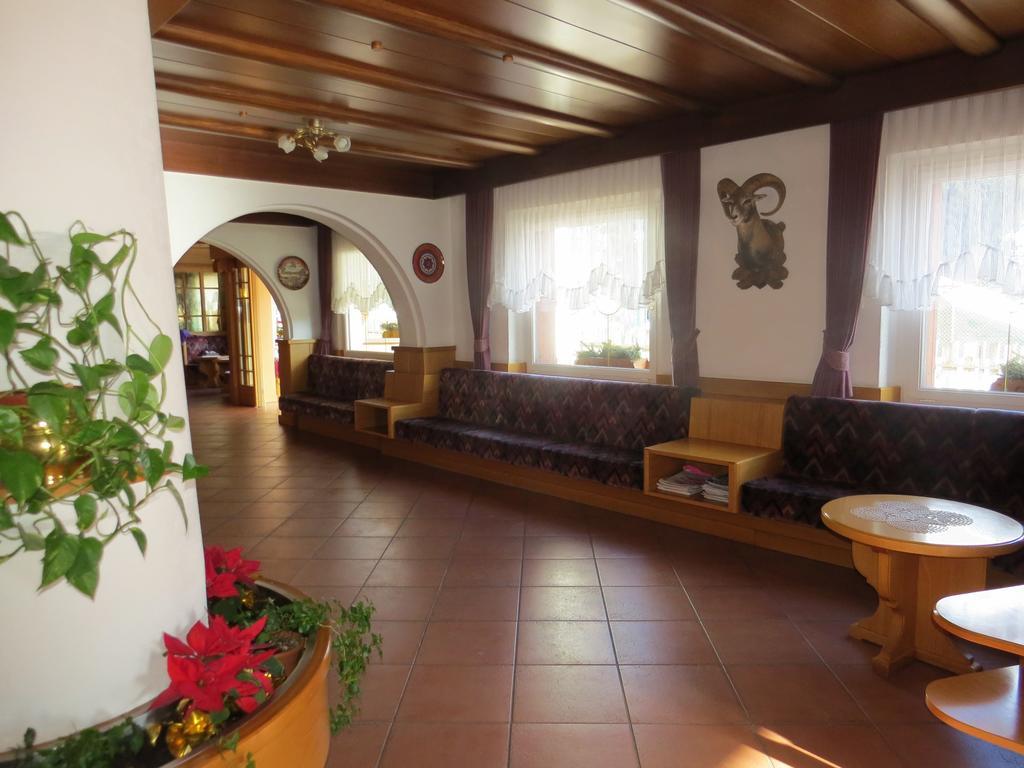 Hotel Cima Dodici Vigo di Fassa Exterior photo
